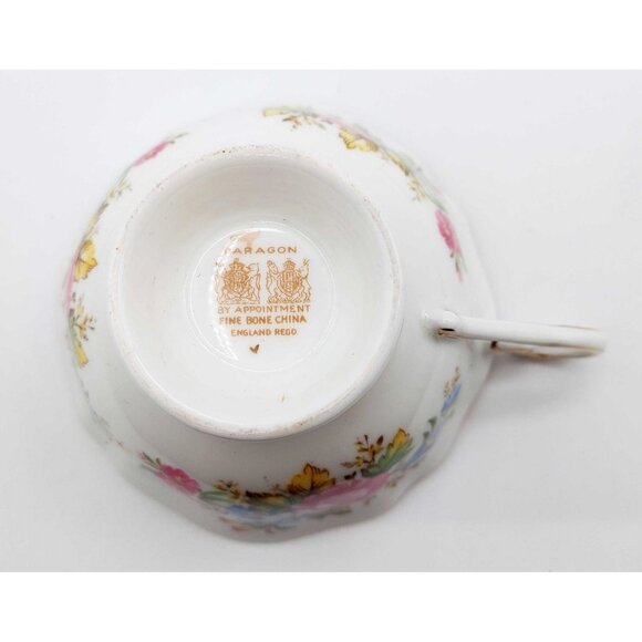 Paragon Vintage Double Warrant White Pink Floral Bone China Teacup And Saucer - Picture 8 of 11
